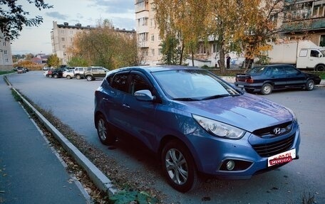 Hyundai ix35 I рестайлинг, 2013 год, 1 000 000 рублей, 10 фотография