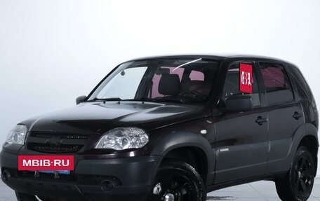 Chevrolet Niva I рестайлинг, 2015 год, 689 000 рублей, 4 фотография