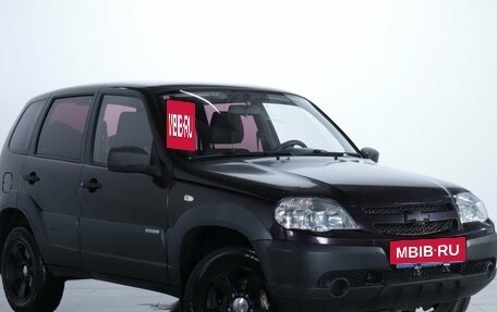 Chevrolet Niva I рестайлинг, 2015 год, 689 000 рублей, 2 фотография