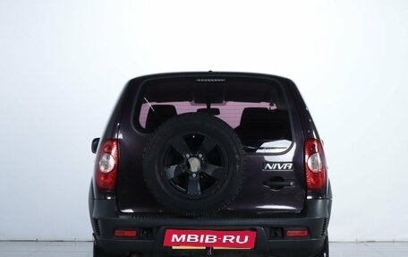 Chevrolet Niva I рестайлинг, 2015 год, 689 000 рублей, 6 фотография