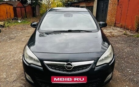 Opel Astra J, 2010 год, 479 000 рублей, 2 фотография