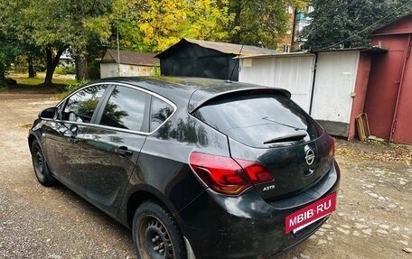 Opel Astra J, 2010 год, 479 000 рублей, 3 фотография