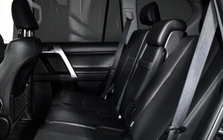 Toyota Land Cruiser Prado 150 рестайлинг 2, 2019 год, 4 446 985 рублей, 16 фотография