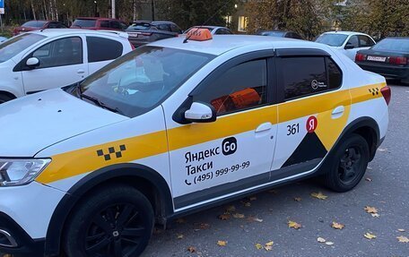 Renault Logan II, 2019 год, 800 000 рублей, 2 фотография