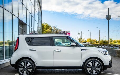 KIA Soul II рестайлинг, 2019 год, 1 598 000 рублей, 8 фотография