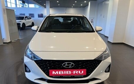 Hyundai Solaris II рестайлинг, 2020 год, 1 734 000 рублей, 8 фотография