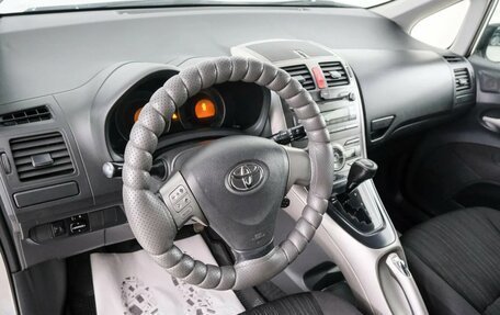Toyota Auris II, 2007 год, 729 000 рублей, 9 фотография