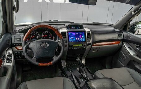 Toyota Land Cruiser Prado 120 рестайлинг, 2006 год, 2 189 000 рублей, 6 фотография