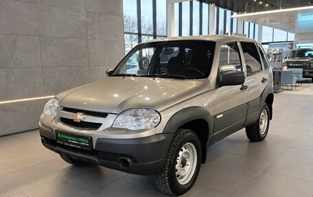 Chevrolet Niva I рестайлинг, 2012 год, 349 000 рублей, 3 фотография