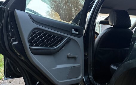 Ford Focus II рестайлинг, 2010 год, 400 000 рублей, 14 фотография