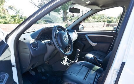 Renault Duster I рестайлинг, 2015 год, 670 000 рублей, 3 фотография