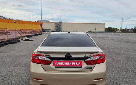 Toyota Camry, 2012 год, 1 300 000 рублей, 5 фотография