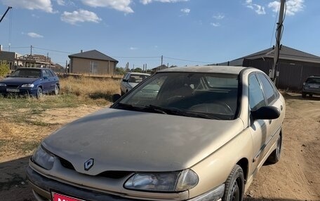 Renault Laguna II, 1997 год, 73 000 рублей, 1 фотография