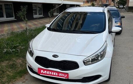 KIA cee'd III, 2015 год, 810 000 рублей, 2 фотография
