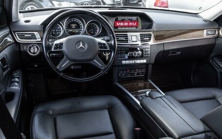 Mercedes-Benz E-Класс, 2014 год, 1 750 000 рублей, 9 фотография