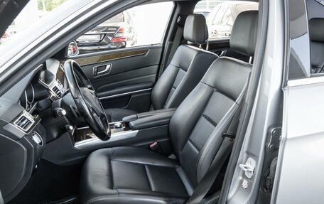 Mercedes-Benz E-Класс, 2014 год, 1 750 000 рублей, 13 фотография