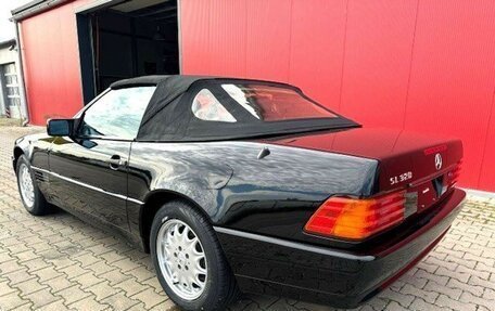 Mercedes-Benz SL-Класс, 1994 год, 5 260 000 рублей, 10 фотография