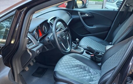 Opel Astra J, 2013 год, 450 000 рублей, 5 фотография