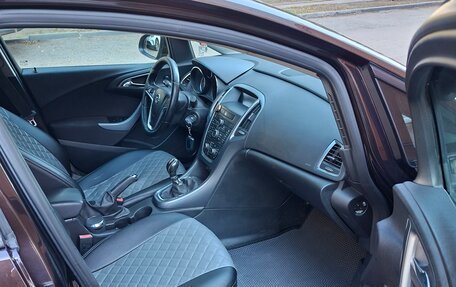 Opel Astra J, 2013 год, 450 000 рублей, 6 фотография