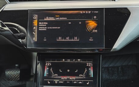 Audi e-tron I, 2021 год, 5 990 000 рублей, 16 фотография