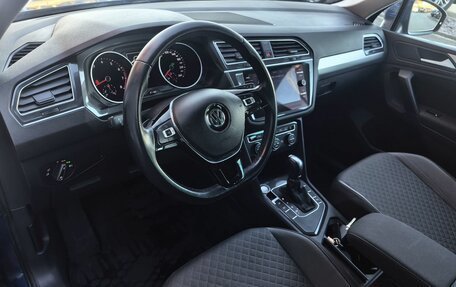 Volkswagen Tiguan II, 2019 год, 2 699 000 рублей, 5 фотография