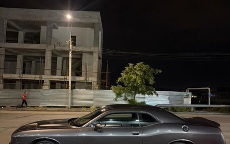 Dodge Challenger III рестайлинг 2, 2019 год, 1 780 000 рублей, 14 фотография