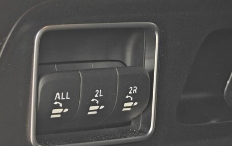 Mercedes-Benz GLS, 2019 год, 6 500 000 рублей, 26 фотография