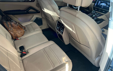 Porsche Cayenne III, 2018 год, 5 350 000 рублей, 21 фотография