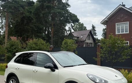 Porsche Cayenne III, 2011 год, 1 500 000 рублей, 2 фотография