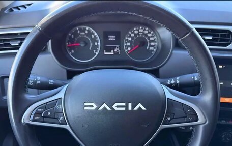 Dacia Duster II, 2023 год, 1 750 000 рублей, 5 фотография