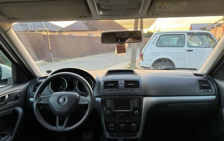Skoda Yeti I рестайлинг, 2016 год, 1 075 000 рублей, 10 фотография