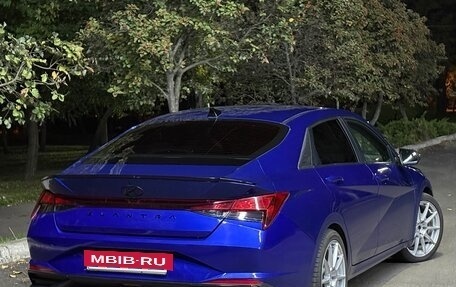 Hyundai Elantra, 2021 год, 1 777 000 рублей, 7 фотография