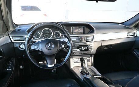 Mercedes-Benz E-Класс, 2010 год, 1 434 000 рублей, 6 фотография