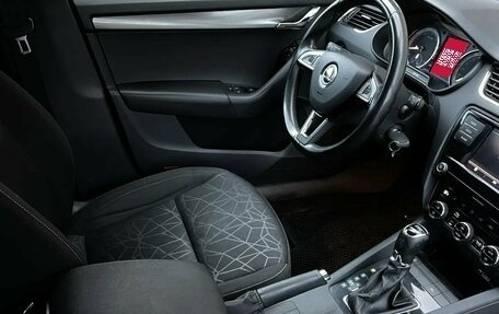Skoda Octavia, 2019 год, 1 900 000 рублей, 10 фотография