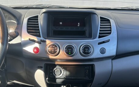 Mitsubishi L200 IV рестайлинг, 2013 год, 1 632 000 рублей, 16 фотография