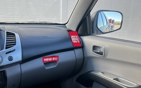 Mitsubishi L200 IV рестайлинг, 2013 год, 1 632 000 рублей, 17 фотография
