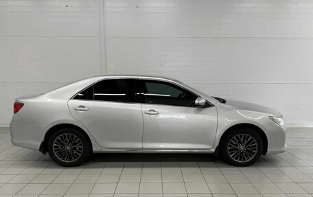 Toyota Camry, 2013 год, 1 890 000 рублей, 4 фотография