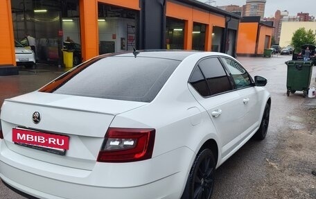 Skoda Octavia, 2017 год, 1 900 000 рублей, 7 фотография