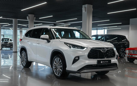 Toyota Highlander, 2026 год, 5 700 000 рублей, 2 фотография
