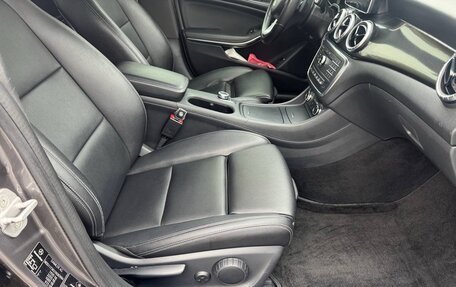 Mercedes-Benz CLA, 2016 год, 1 850 000 рублей, 10 фотография