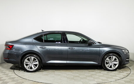 Skoda Superb III рестайлинг, 2019 год, 2 599 700 рублей, 4 фотография