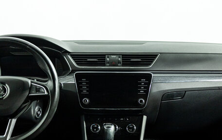 Skoda Superb III рестайлинг, 2019 год, 2 599 700 рублей, 14 фотография