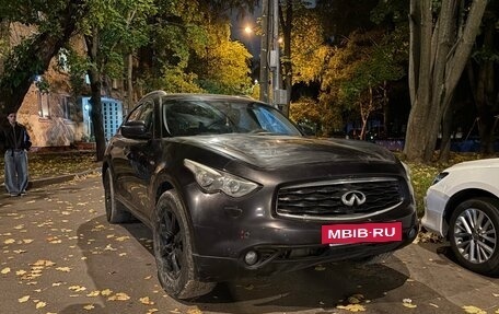 Infiniti FX II, 2009 год, 900 000 рублей, 5 фотография