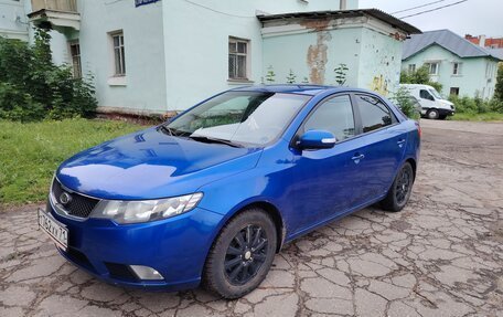 KIA Cerato III, 2010 год, 600 000 рублей, 3 фотография