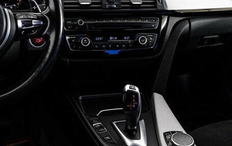 BMW 3 серия, 2015 год, 2 099 000 рублей, 19 фотография