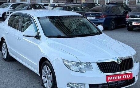 Skoda Superb III рестайлинг, 2012 год, 930 000 рублей, 11 фотография