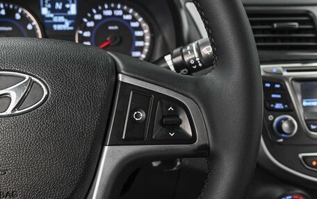 Hyundai Solaris II рестайлинг, 2015 год, 1 055 000 рублей, 17 фотография