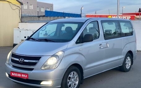 Hyundai Grand Starex Grand Starex I рестайлинг 2, 2008 год, 1 230 000 рублей, 5 фотография