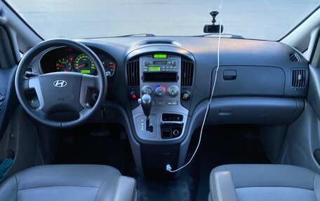 Hyundai Grand Starex Grand Starex I рестайлинг 2, 2008 год, 1 230 000 рублей, 18 фотография