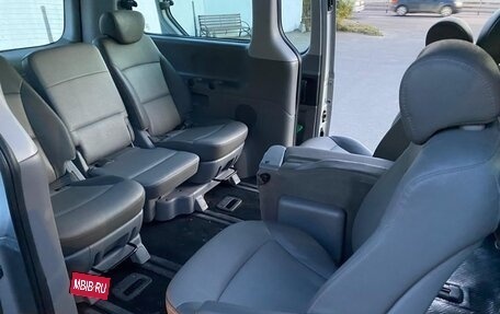 Hyundai Grand Starex Grand Starex I рестайлинг 2, 2008 год, 1 230 000 рублей, 24 фотография